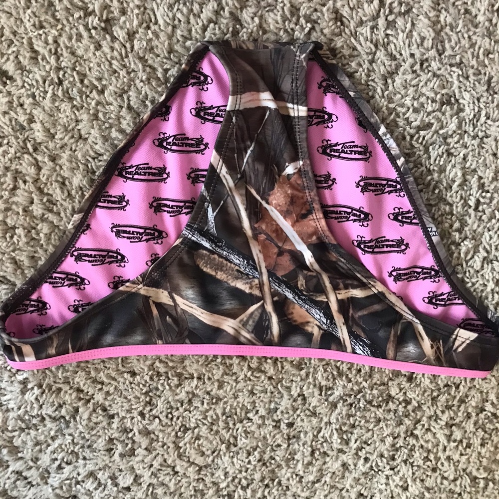 SWIM SUIT
